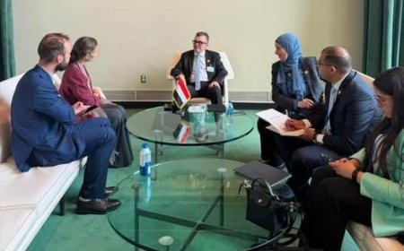 Planning minister discusses multidimensional poverty measurement with Oxford initiative