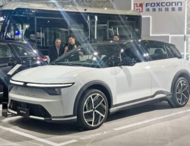 foxconn-and-lean-mobility-showcase-new-electric-vehicles,-battery-platforms-at-taipei-exhibition