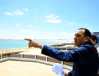 madbouly-inspects-‘marina-8’,-‘m8-by-the-lake’-and-water-infrastructure-projects-in-new-alamein