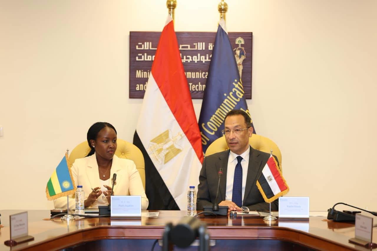 private:-egypt,-rwanda-discuss-strengthening-cooperation-on-digital-transformation