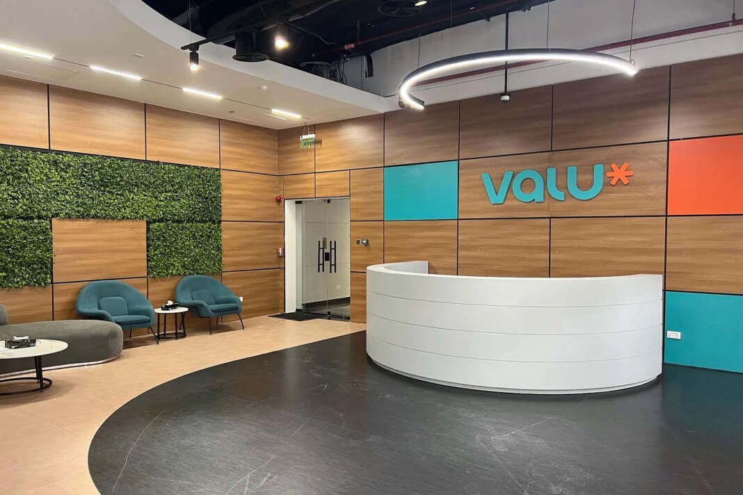Valu’s first conventional corporate bond is split between fixed and variable rate tranches Valu’s first conventional corporate bond is split between fixed and variable rate tranches