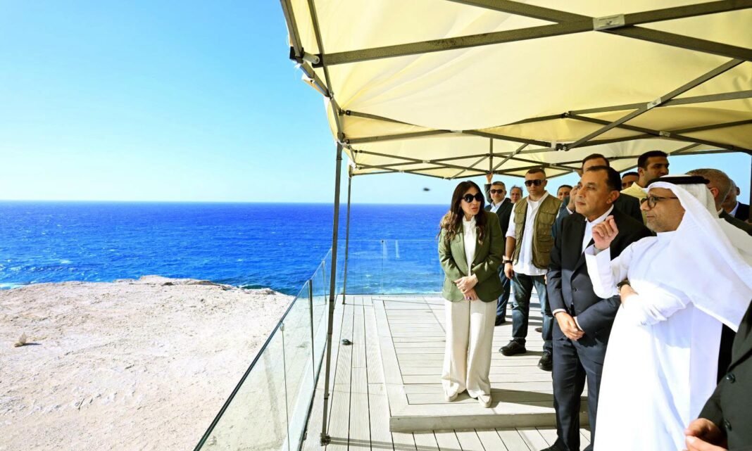 egyptian-pm-reviews-emirati-backed-ras-el-hekma-megaproject,-citing-record-progress