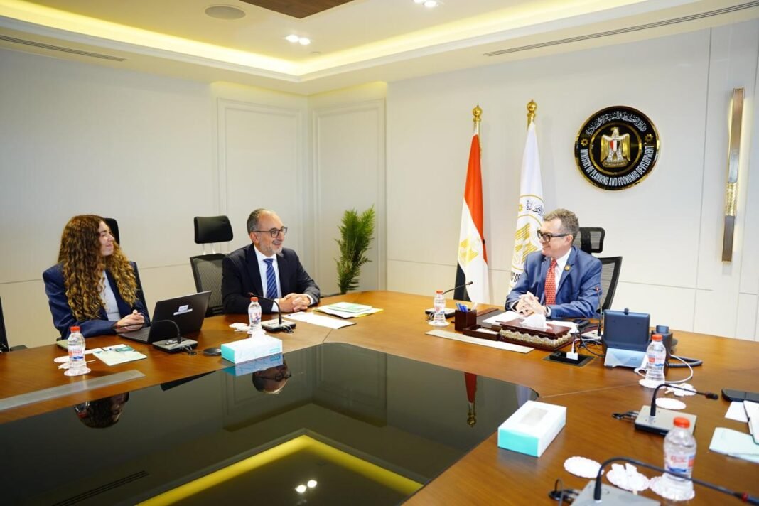 planning-minister-discusses-mechanisms-to-support-egypt’s-private-sector-with-ifc