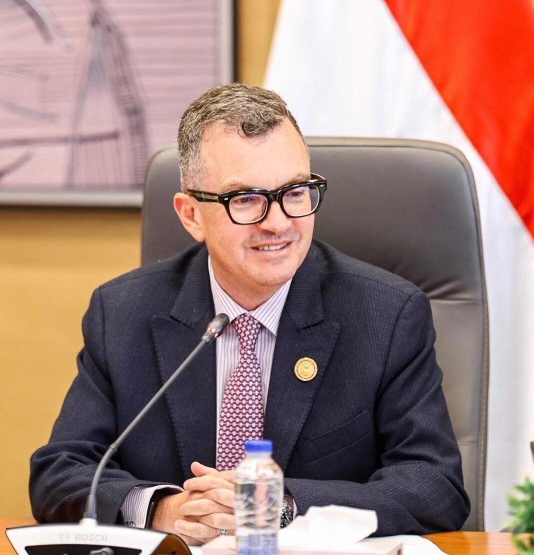 planning-minister-meets-fitch-executives-as-part-of-egypt’s-credit-rating-review